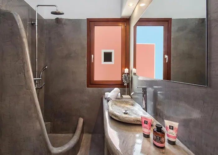 2 Bed House - Sleeps 5 - Pets - Wifi *